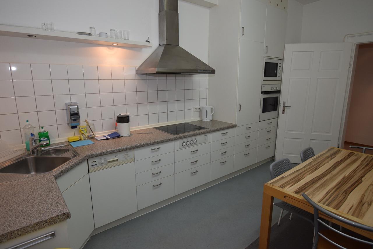 Monteurzimmer Kirchheim-Teck كيرشهايم أونتر تيك المظهر الخارجي الصورة